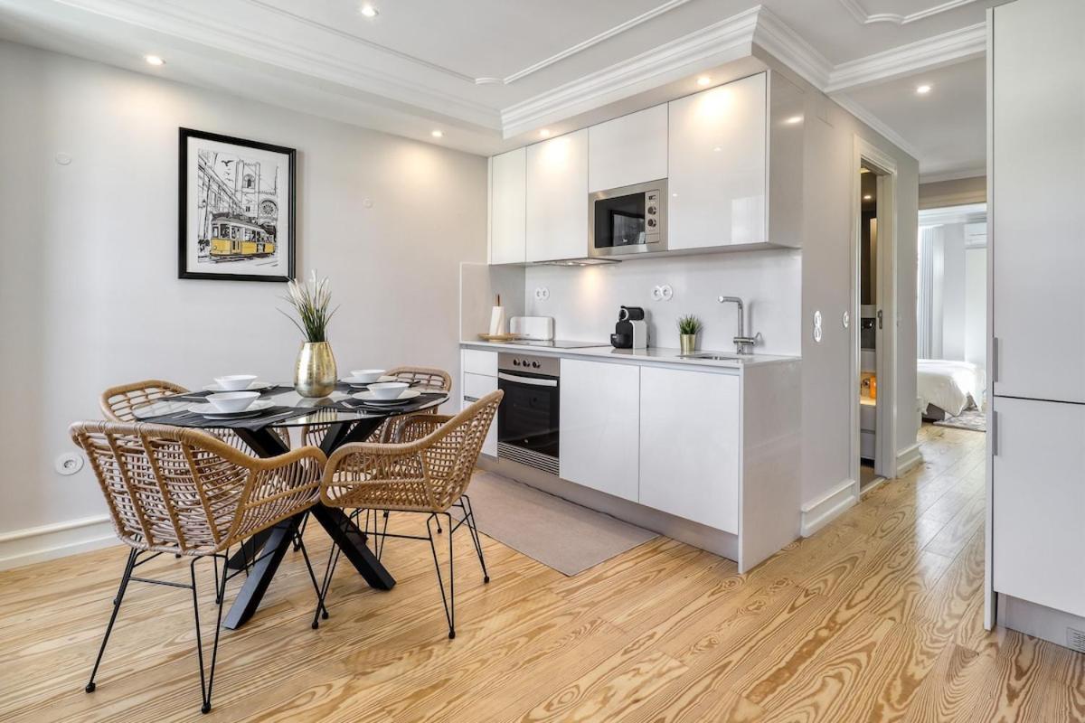 Lisbon Beautiful 2 Bedroom Apartment With Views In Rua Augusta Лиссабон Экстерьер фото